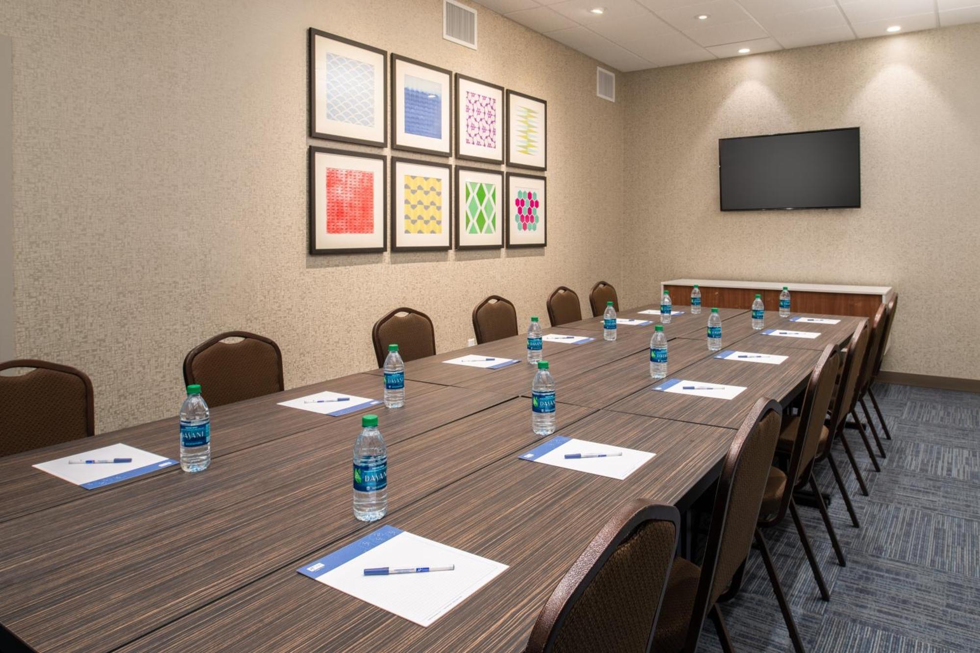 Holiday Inn Express & Suites - Camas By Ihg Luaran gambar