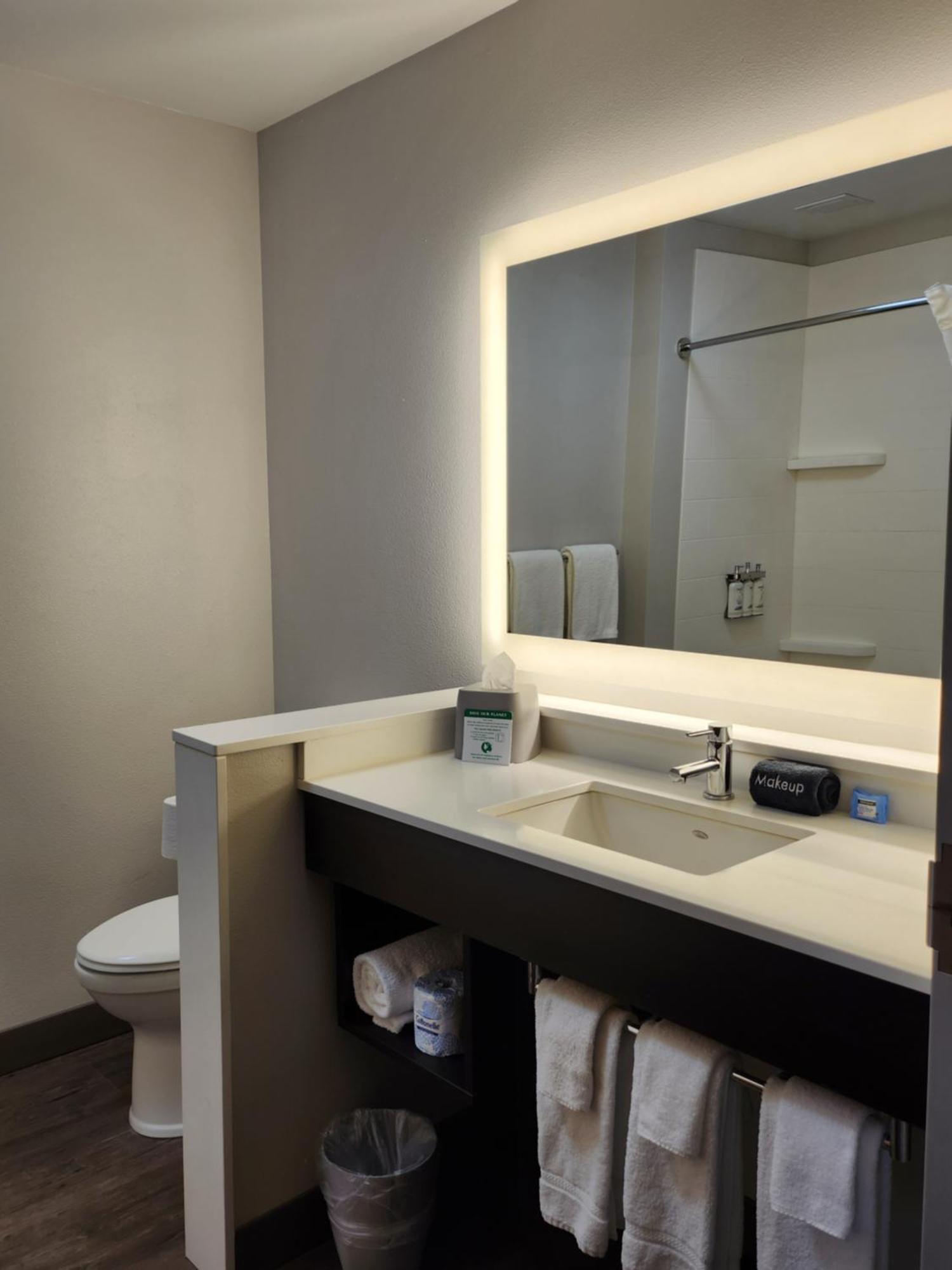 Holiday Inn Express & Suites - Camas By Ihg Luaran gambar